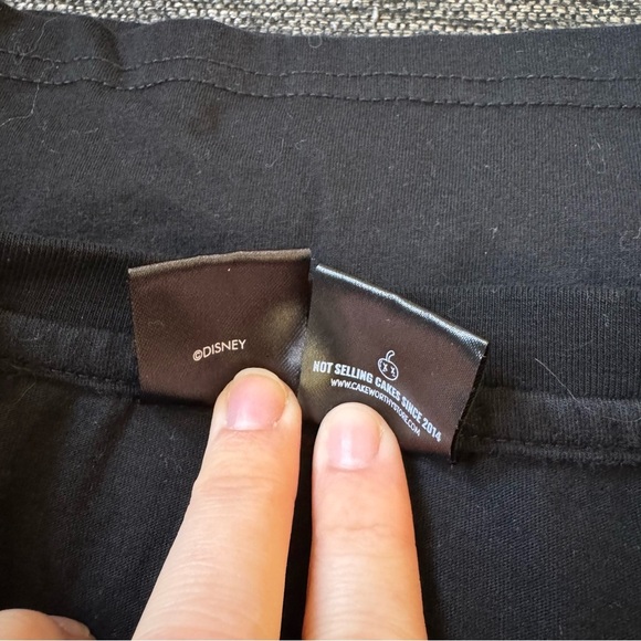 Cake Worthy Black Hannah Montana World Tour 2006 T-Shirt - Picture 6 of 6